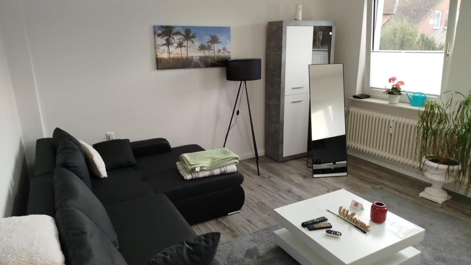 Schoene Ferienwohnung/Pendlerwohnung Uelzen Luaran gambar